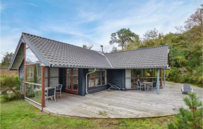 Nice Home In Ebeltoft With Kitchen